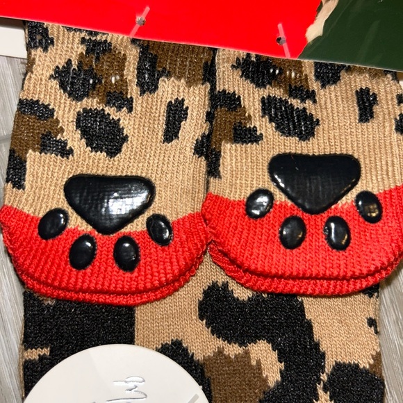 Matching Marilyn Monroe Leopard Doggie & Me Grip Socks - Picture 3 of 5